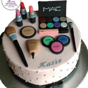 Torta Maquilladora