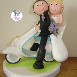 Pareja Adorno porcelana fría cod AT221