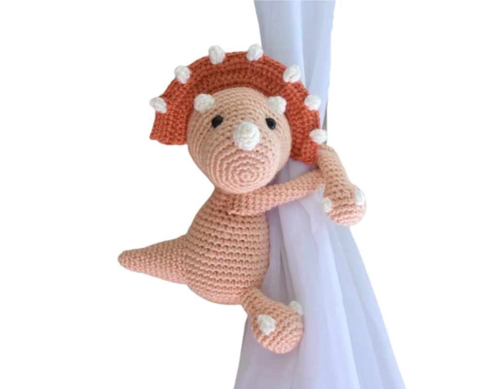 Dinosaurio Triceratops Sujeta Cortina