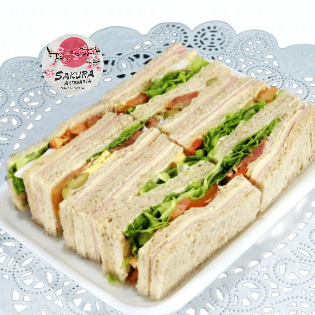 Sandwich copetin Olimpicos pan negro