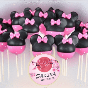 Cake pop Minnie
