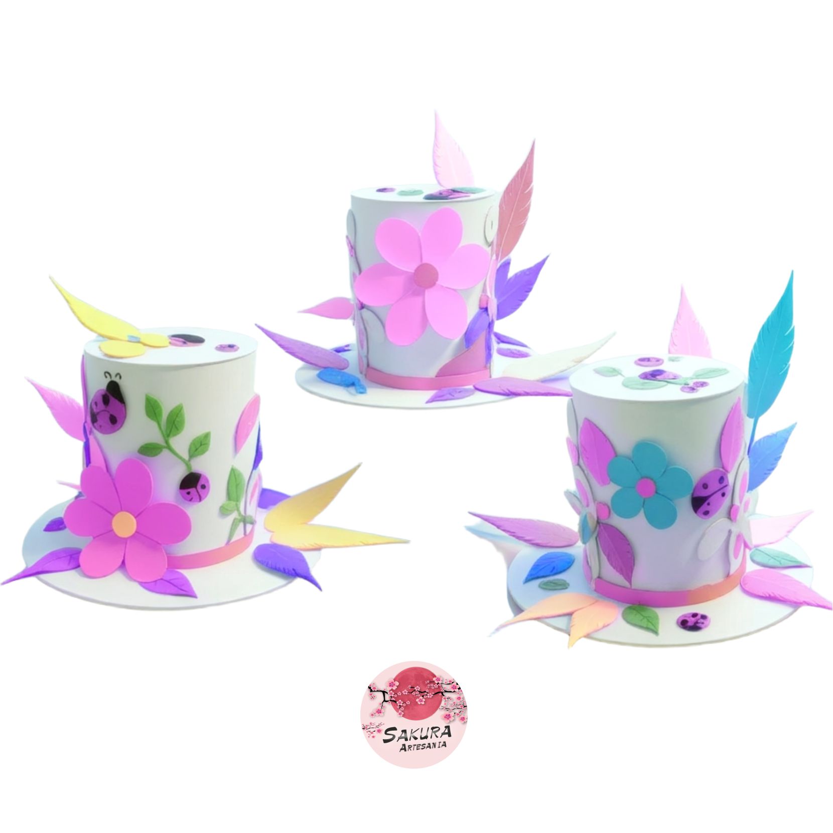 Galera Mariposas, flores, plumas blanca con violeta